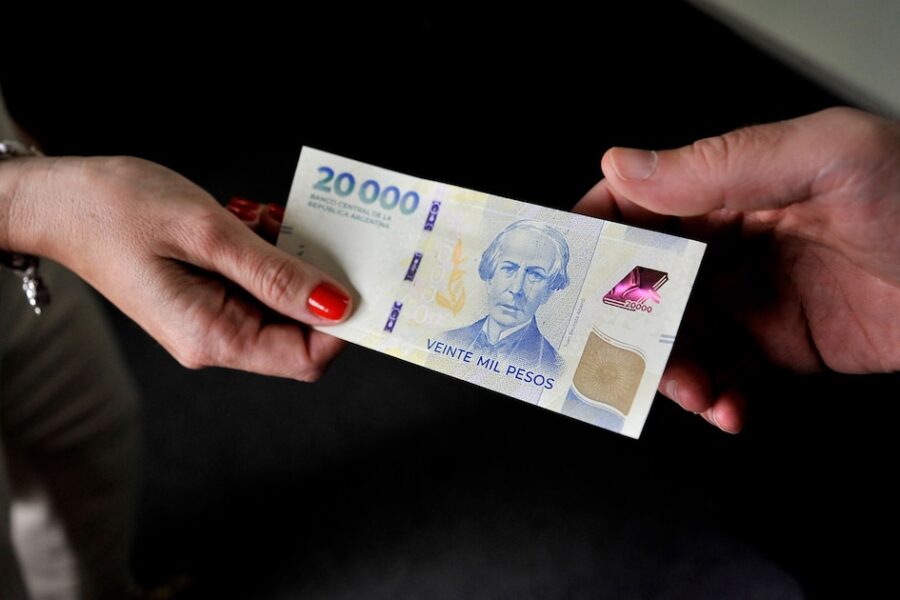 Tasas de plazos fijos alcanzan el 55%: impacto del nuevo esquema de encajes en el financiamiento y los bancos