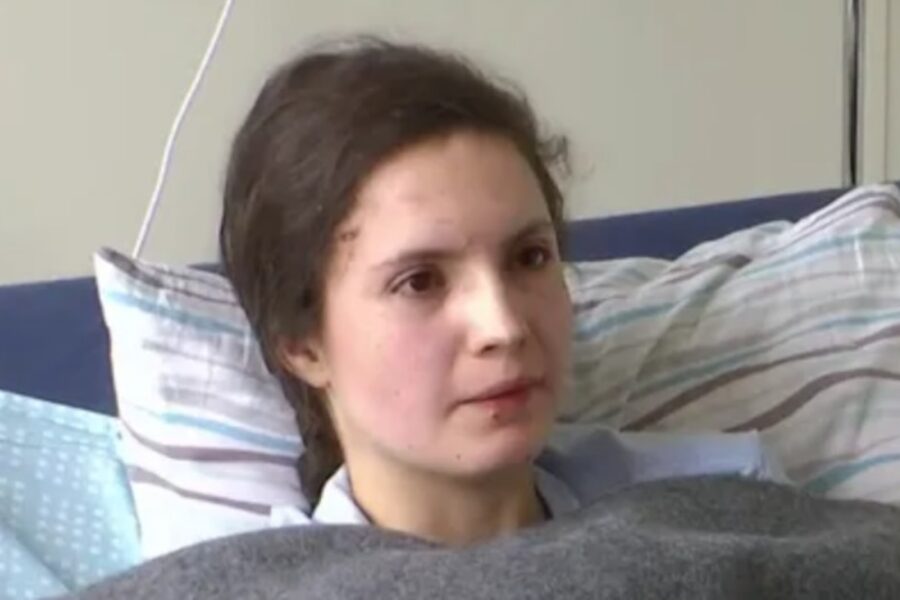 Sobrevivió a un bombardeo ruso y cayó nueve pisos: el testimonio que emociona a Ucrania