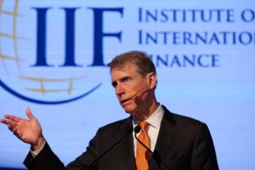 Bancos internacionales elogian plan de Milei, pero advierten sobre la baja de reservas y los riesgos involucrados