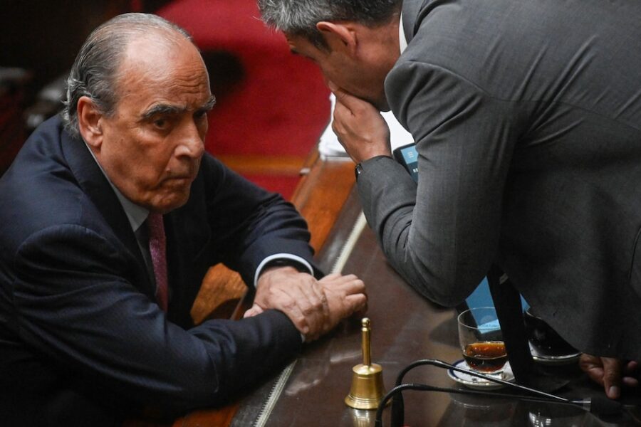 El Gobierno retrasa vetos a leyes del Senado y busca dialogar con gobernadores sobre jubilaciones y discapacidad.