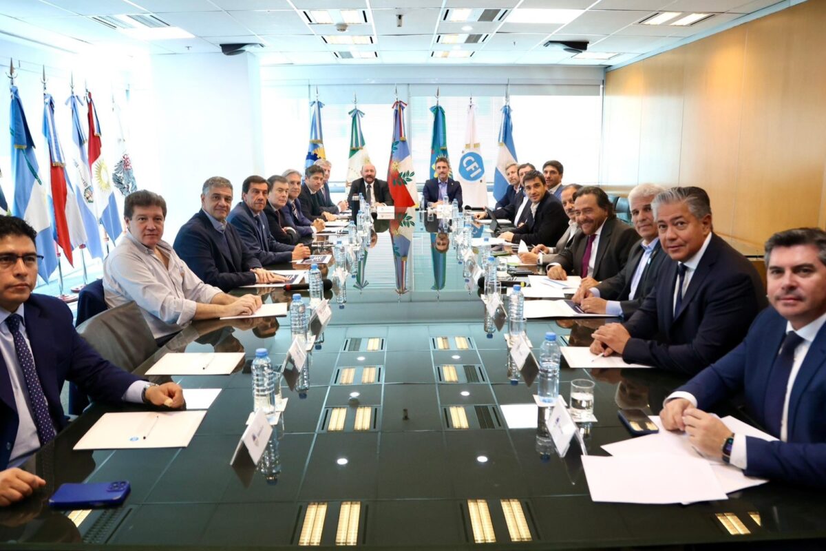 Los gobernadores desafían a Milei y ya hablan de un armado electoral conjunto para 2027