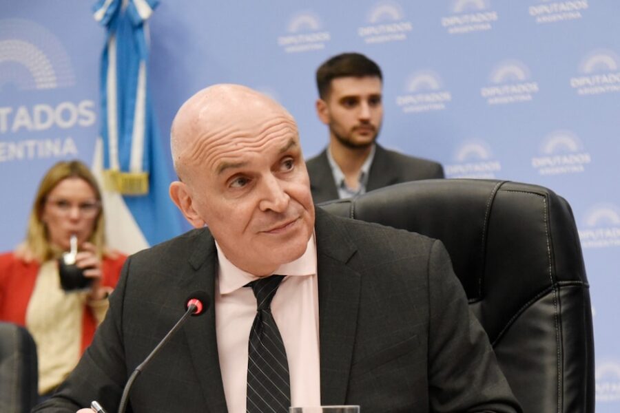 El kirchnerismo apuntó contra José Luis Espert y exigen que active la comisión de Presupuesto en el Congreso