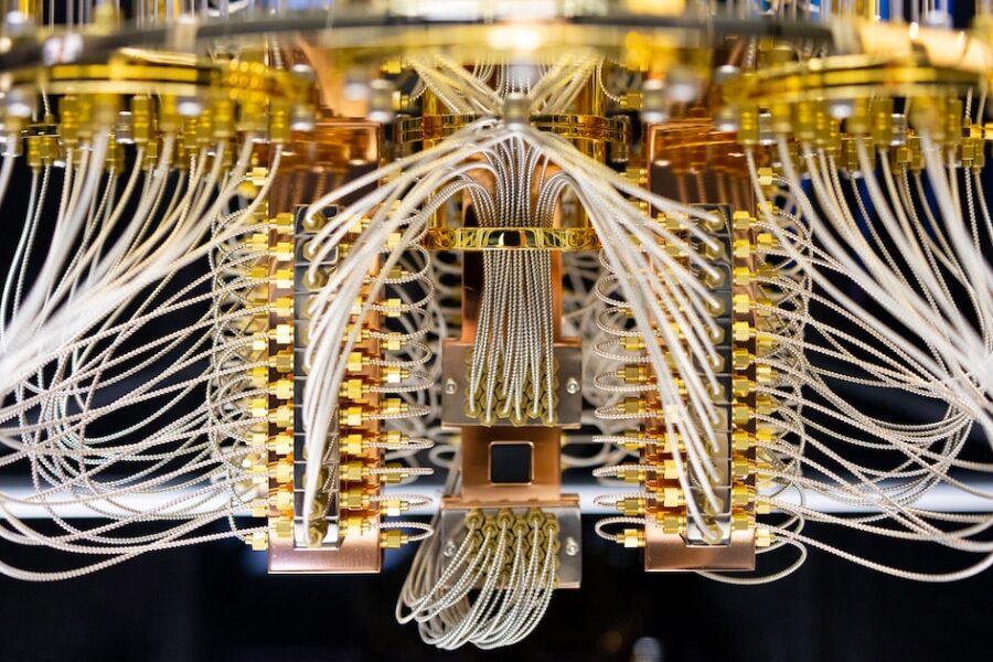Clima de Negocios: el impacto transformador de la computación cuántica en la industria, finanzas y vida cotidiana