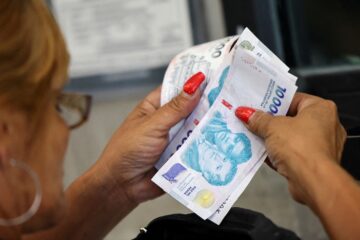 Tensión con el dólar en julio no afecta la inflación, que se prevé se mantendrá por debajo del 2% según mediciones privadas