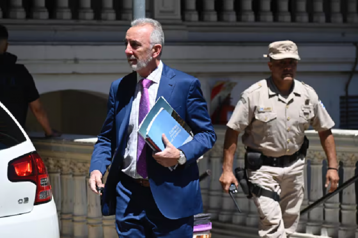 Rosario: juez Bailaque detenido en su casa busca la jubilación tras su situación judicial