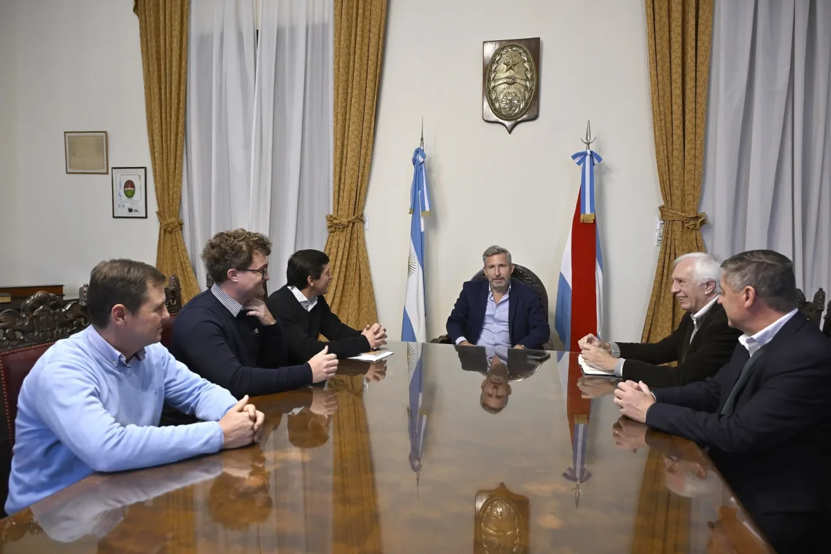 Frigerio recibe a empresarios y productores