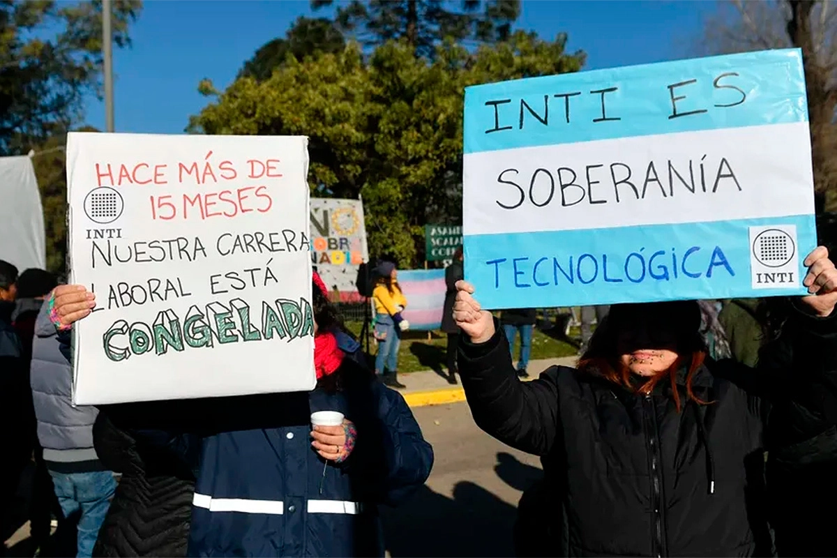 Protestas por los recortes de Milei en más organismos