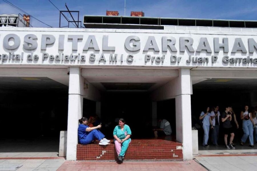 Hospital Garrahan: movilización masiva con apoyo sindical y social a favor de sus demandas