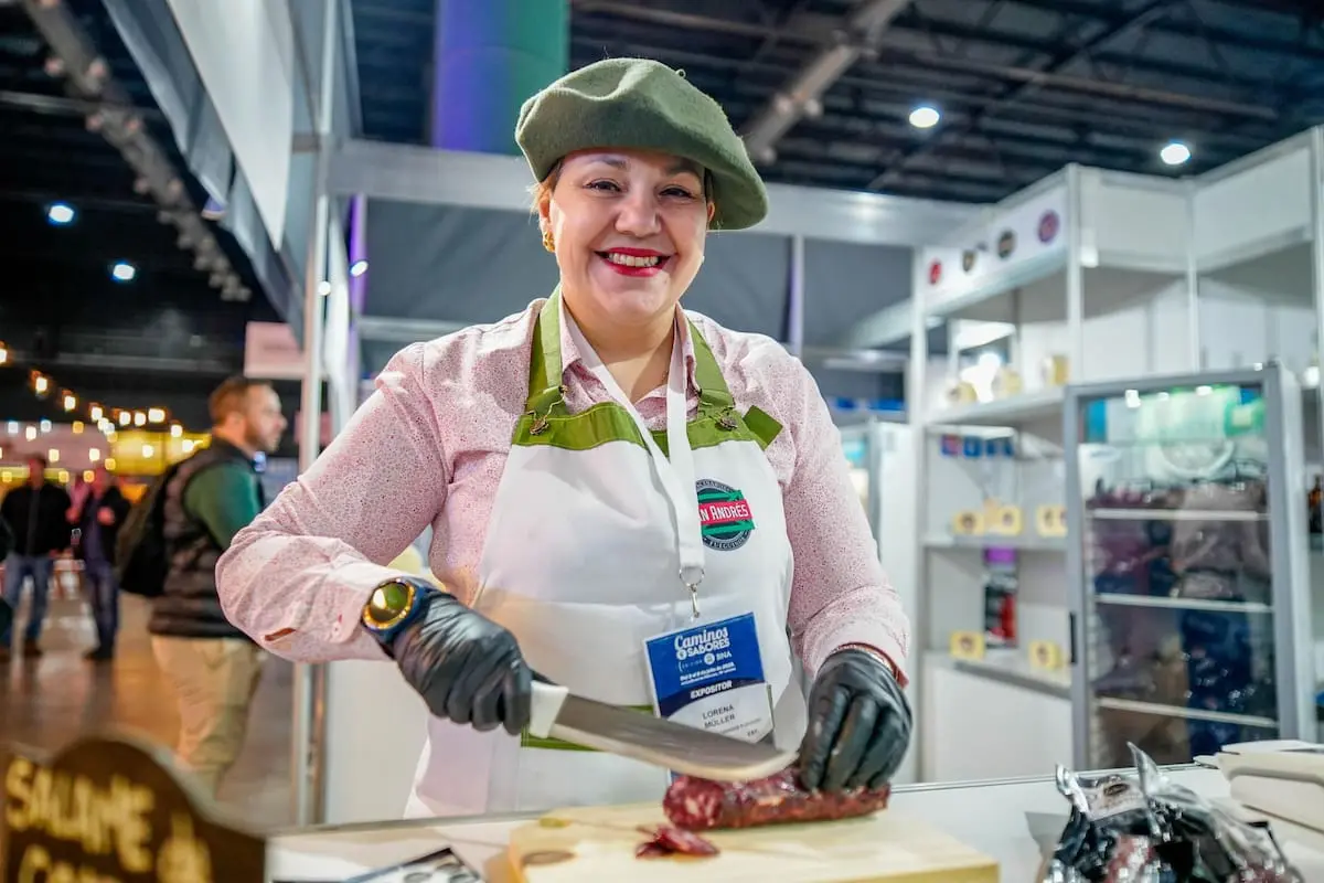 Caminos y Sabores: Gin con cannabis, salame de cordero y mermeladas exóticas en su primer jornada