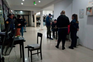 Detienen a correntina en Federación por intento de cambiar billetes falsos en el Casino