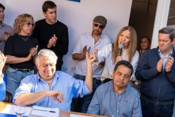 Cassani renuncia a la vicegobernación, generando especulaciones sobre posibles candidatos en LLA