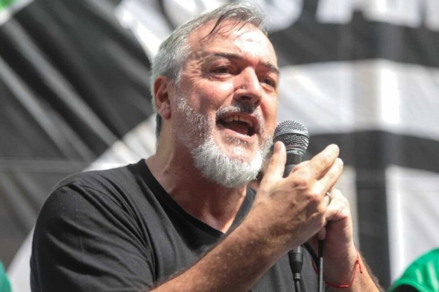 Aguiar propone que el ingreso mínimo en la administración pública sea de $1.900.000 en todo el país