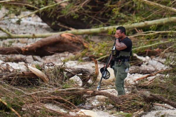 Rescate en Texas: continúan las labores por más de 25 niñas desaparecidas en la región