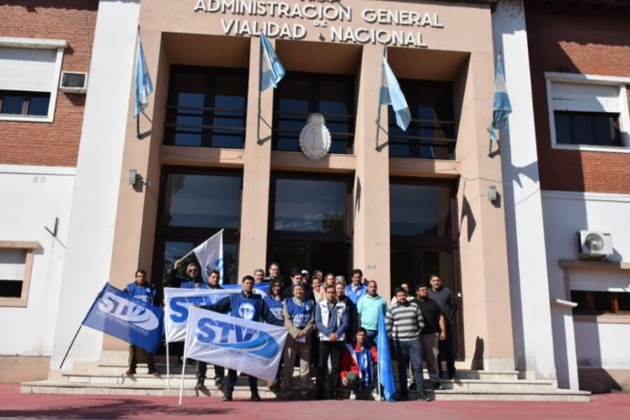 Oposición en el Congreso intenta frenar la disolución de Vialidad, INTA e INTI ante la presión del Gobierno