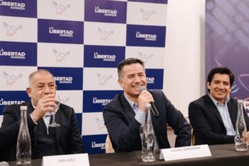 Bornoroni celebra una lista “pura” y “fiel” en Córdoba para competir con Schiaretti en busca de la felicidad política