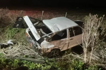 Accidente en Ruta 11: cinco heridos, incluidos dos niños hospitalizados tras el vuelco del vehículo