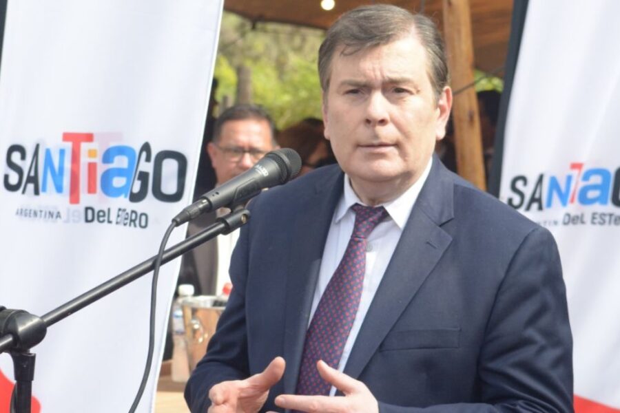 Zamora critica a Milei mientras impulsa a su sucesor y aborda la situación del dólar en plena campaña electoral