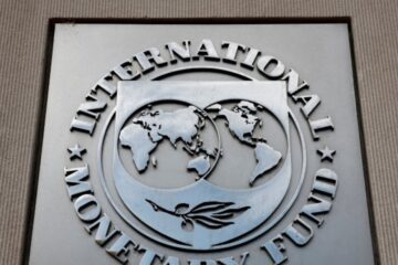 El FMI advierte que en 2026 jubilaciones y pensiones representarán casi la mitad del gasto público en Argentina