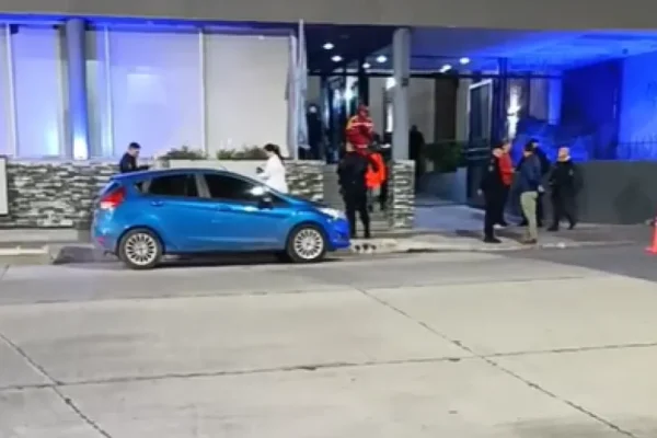 Circunstancias de la herida de una policía en Paraná están bajo investigación