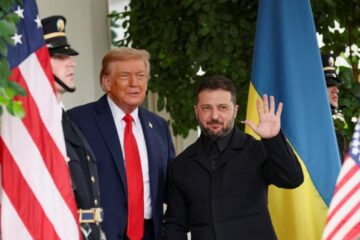 Trump asegura apoyo de EE. UU. a la seguridad de Ucrania mientras se negocian los detalles finales