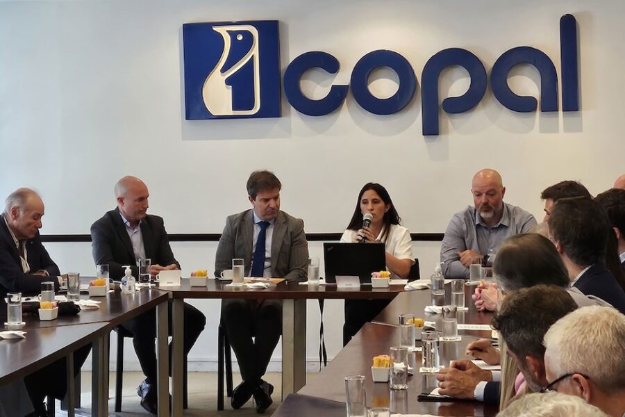 Empresas de alimentos buscan reformas y menor presión fiscal tras elecciones de octubre en su 50 aniversario