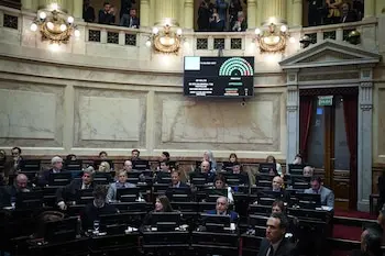 Uno por uno, cómo votaron los senadores la ley que blinda los presupuestos universitarios