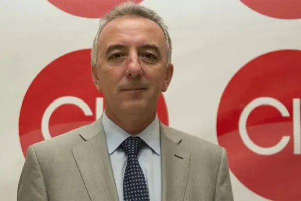 Fallo judicial amenaza la investigación contra el exjuez implicado en vínculos con el narcotráfico