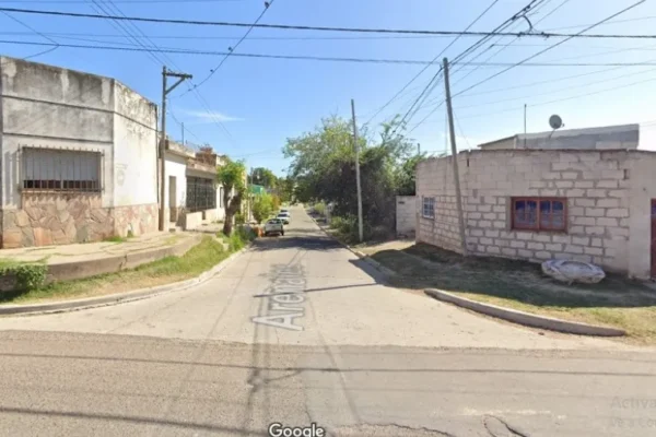 Motociclista pierde la vida en Victoria tras impactar contra un camión estacionado