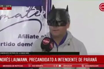 El Batman que se apunta para diputado en las próximas elecciones