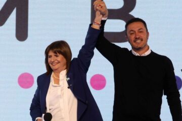 Bullrich-Petri, la fórmula presidencial de JxC, se presenta en el Congreso mientras Milei reestructura su Gabinete