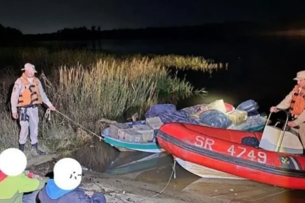 Interceptan en Colón embarcación con cargamento ilegal de 28 millones de pesos en intento de contrabando