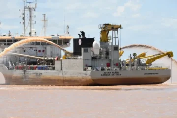 El Estado nacional reconoce la falta de controles ambientales en el dragado del río Paraná durante 20 años
