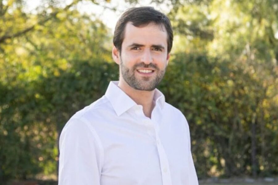 Emiliano Estrada destaca que la prisión de Cristina fortalece la unión en el peronismo