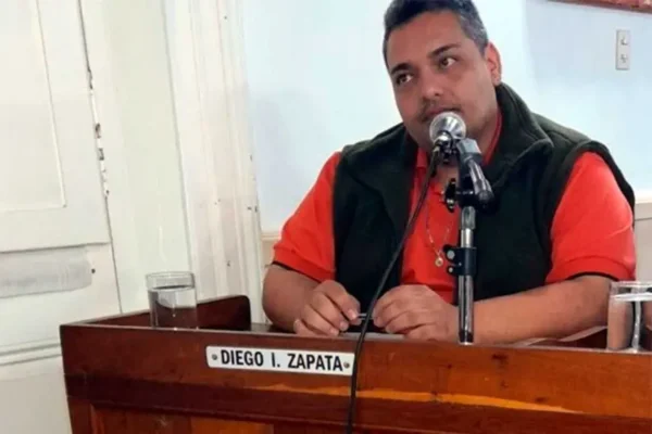 Sumario administrativo para exconcejal condenado por abuso