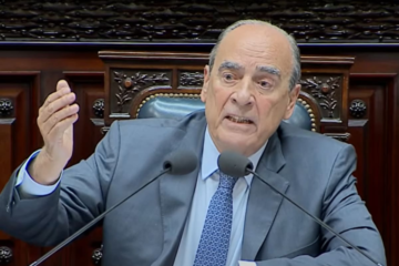 Franco respalda la reforma del INTA y denuncia el despilfarro de recursos en su gestión.