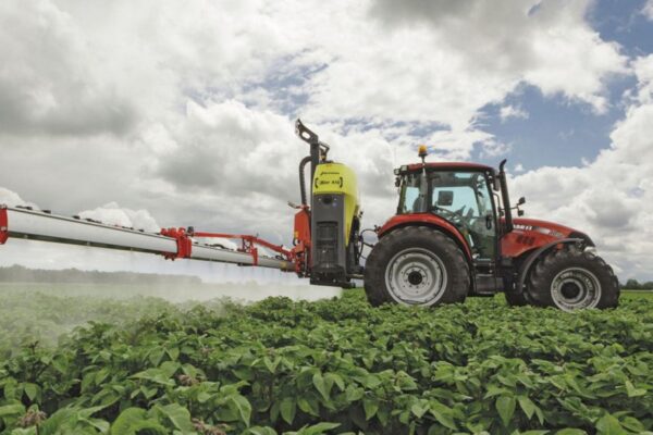 El Gobierno provincial reglamentó la ley de fitosanitarios