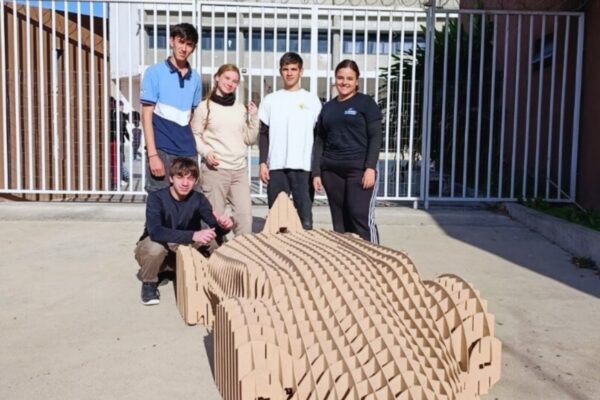 Escuelas técnicas buscan apoyo para diseño de auto eléctrico