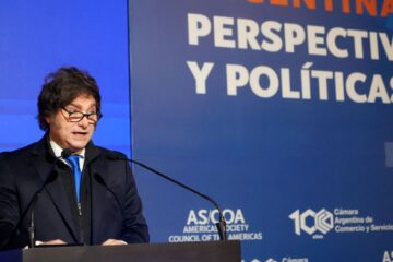 Oposición intenta restringir decretos presidenciales en el Senado ante el avance judicial y la debilidad de Javier Milei