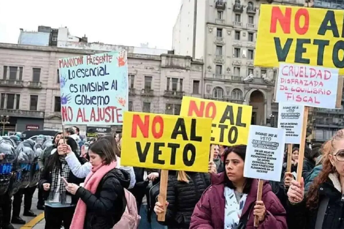 Juez federal declara inconstitucional el veto de Milei a la ley de Emergencia en Discapacidad