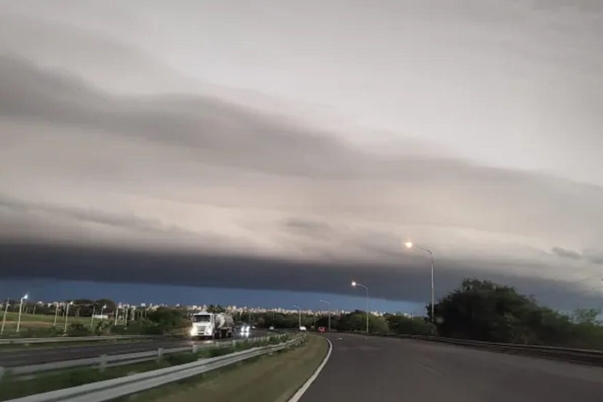 Hombre pierde la vida tras ser atropellado por un camión