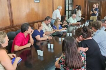 Gobierno aprueba la homologación de la paritaria para trabajadores estatales