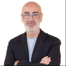 Hay que dejar de afanar los choreos al menos dos años