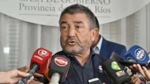 Roncaglia reestructura la Policía tras la ola de suicidios: traslados masivos y rotación obligatoria