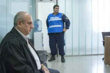 Juicio contra Rossi suspendido por presuntos sobreprecios en el asfalto de Santa Elena