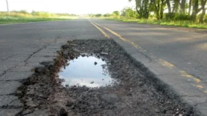 Entre Ríos: empresas con juicios millonarios contra el Estado provincial van camino a hacerse de licitaciones de obra pública