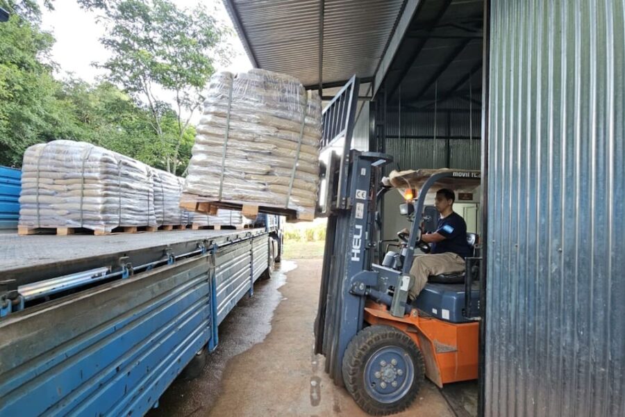 Cooperativa produce azúcar especial para marca de alfajores y opina sobre la política de Milei