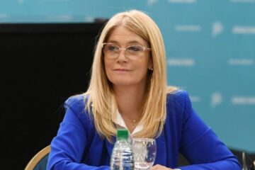 Verónica Magario alerta sobre el cambio de escuela de votantes en la Tercera Sección por parte de la Justicia Electoral