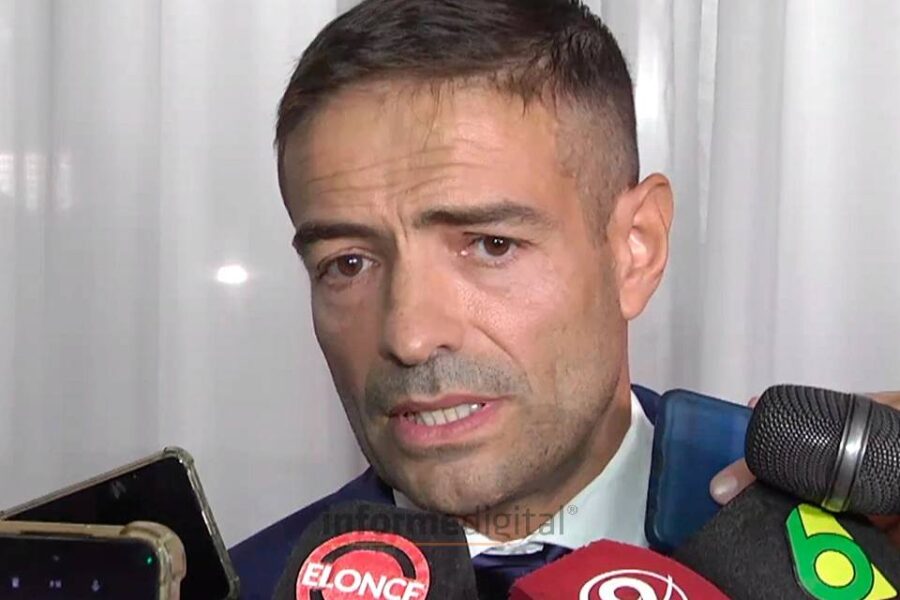 Renuncia en el Hospital Centenario de Gualeguaychú: Críticas y Respuestas del Ministro de Salud