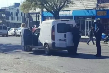 Motociclista gravemente herida tras ser atropellada por una camioneta en Concepción del Uruguay