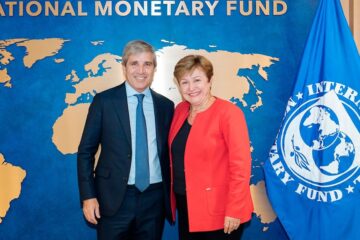Caputo y Georgieva dialogan: el FMI reafirma apoyo al Gobierno y destaca progreso en la reducción de la inflación
